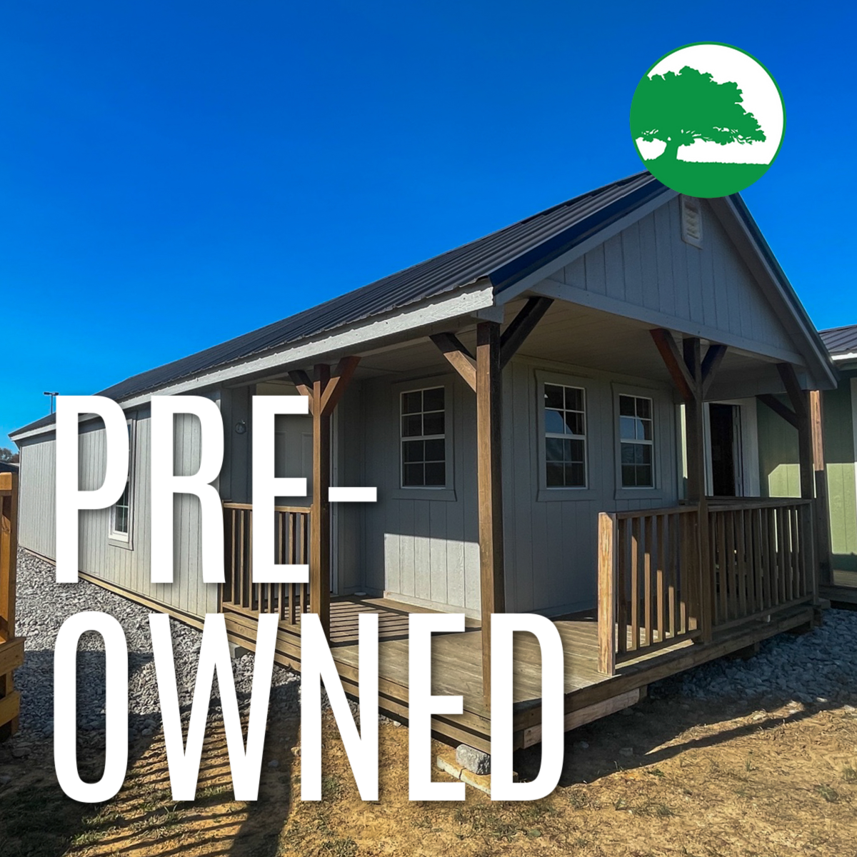 PRE-OWNED 14' x 40' Painted "Deluxe Cabin"